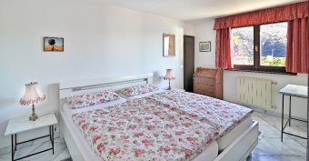 1-schlafzimmer-untere-wohnung.jpg 1-schlafzimmer-untere-wohnung.jpg