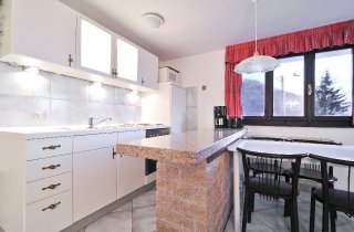 kuche-untere-wohnung.jpg kuche-untere-wohnung.jpg